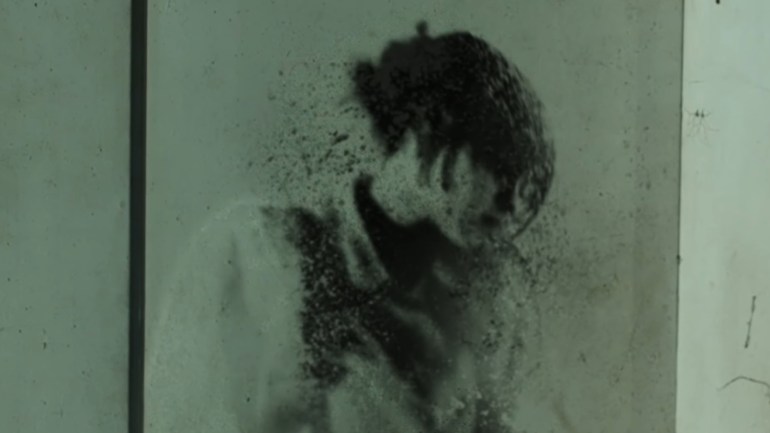 Kareaha’s death image remains burned into the wall in Kamen Rider Zeztz Episode 36, creating a dark and emotional visual scar.