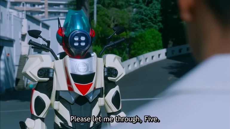 Zero asks Five to let him pass during a key moment in Kamen Rider Zeztz Episode 37.