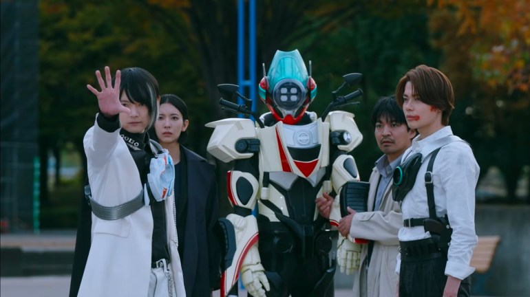 The members of Team Zeztz gather together during a key moment in Kamen Rider Zeztz Episode 38.